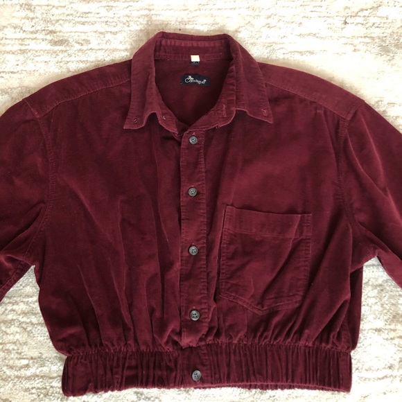 NWOT Urban Renewal Cropped Reworked Shirt Elastic Waist Size Small - Picture 3 of 7